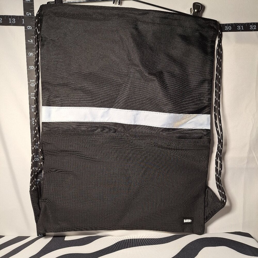 NWT Bark Reflective Drawstring Backpack